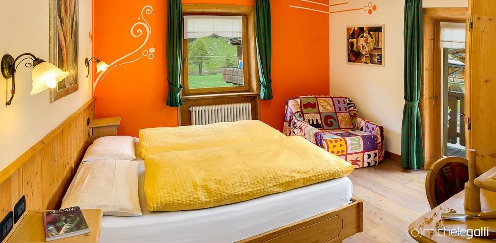 Art Apartments Casa Lapis Лівіньо Номер фото