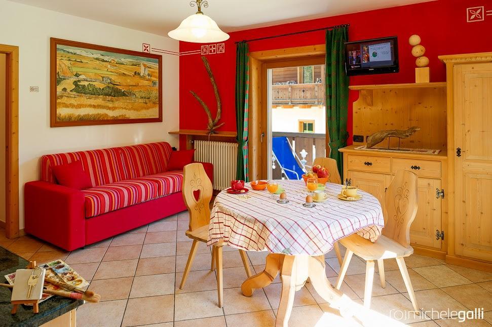 Art Apartments Casa Lapis Лівіньо Номер фото